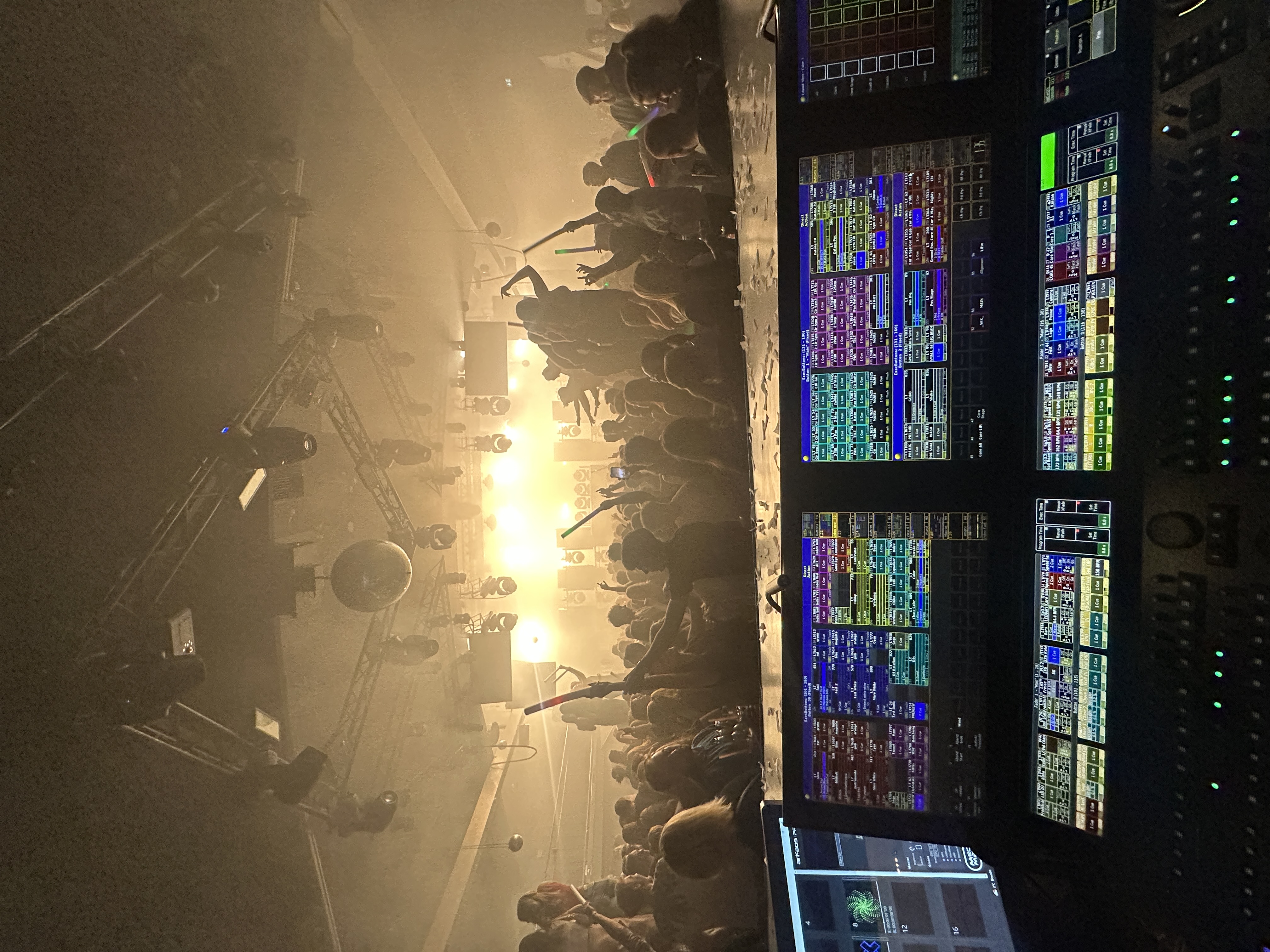 Live Performance Atmosphere